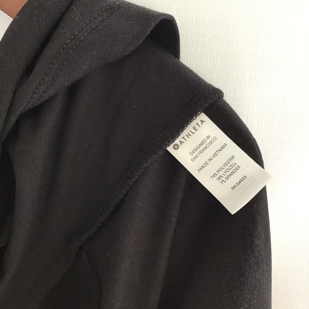 SOLD Athleta Essence twist back long sleeve tee - Picture 3 of 3